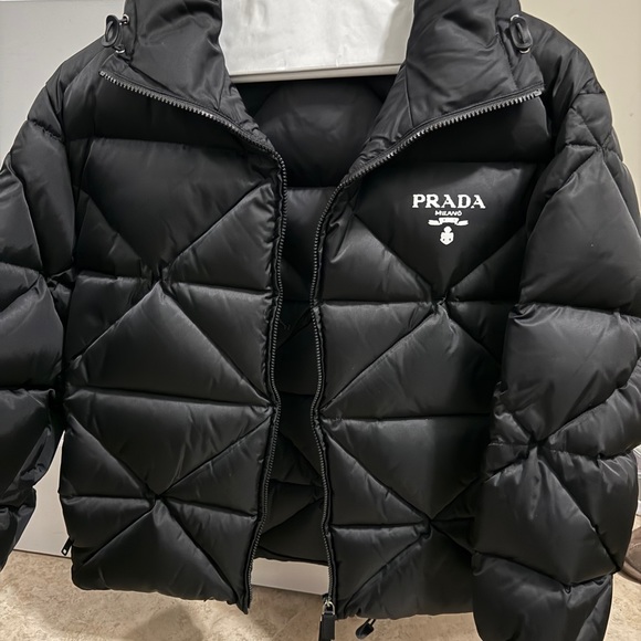 Prada Down Jacket Made Of Re-Nylon - Picture 2 of 7
